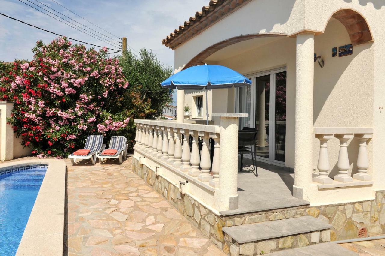 Guti Villa L' Escala Dış mekan fotoğraf