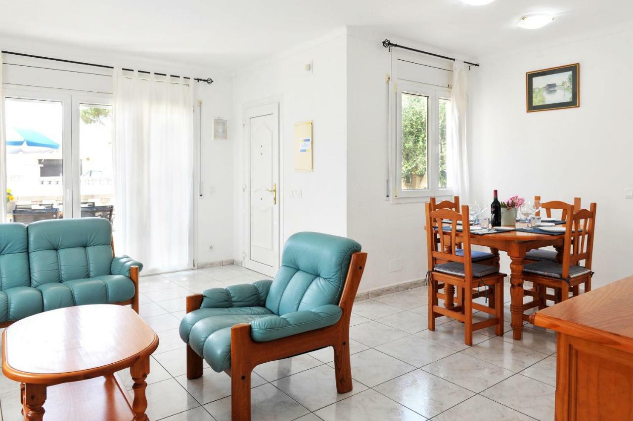 Guti Villa L' Escala Dış mekan fotoğraf