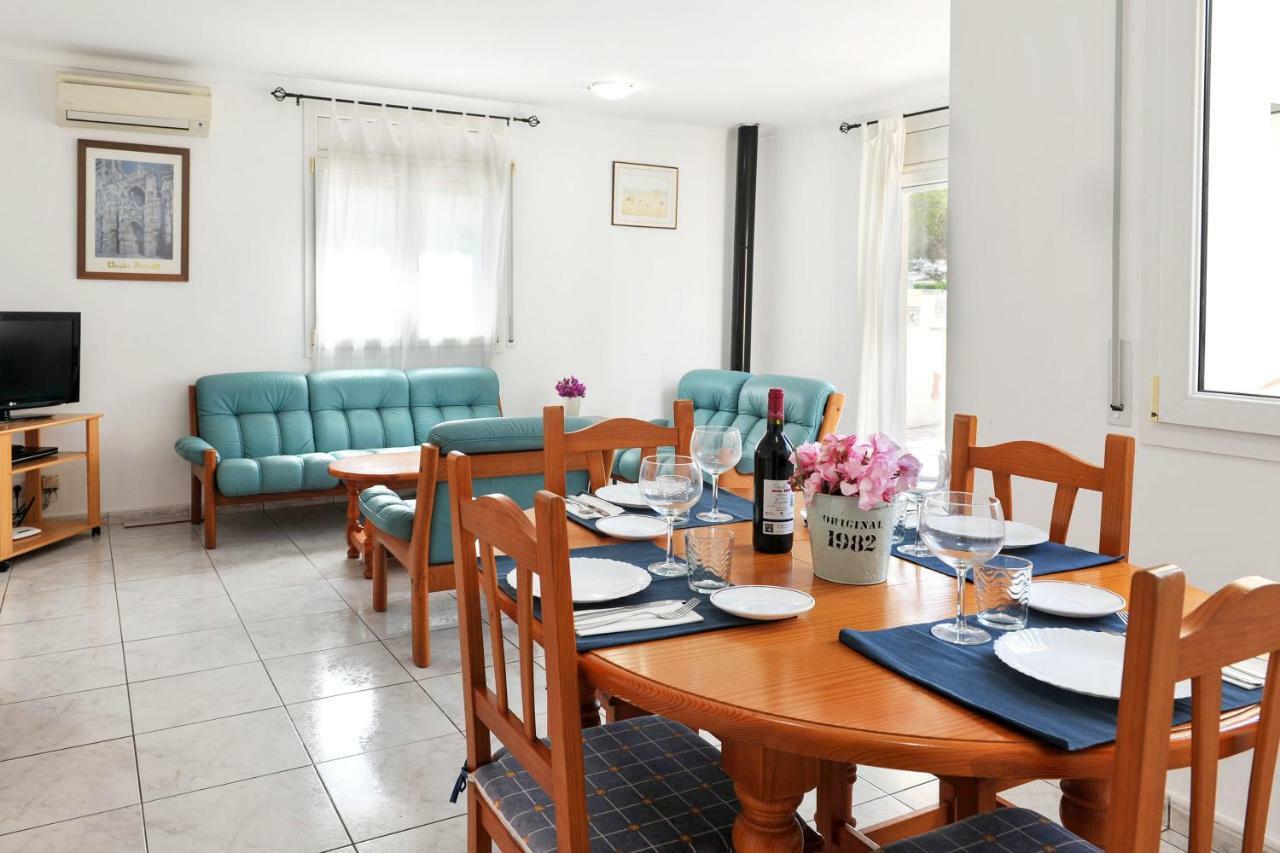 Guti Villa L' Escala Dış mekan fotoğraf